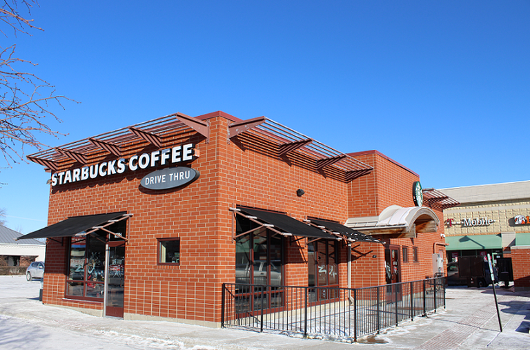 Starbucks in Des Plaines, IL. 