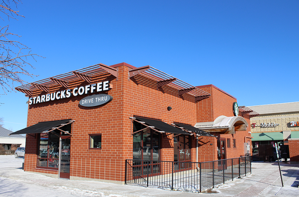 Starbucks in Des Plaines, IL.