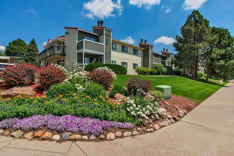 Pathfinder Partners Buys Thornton Apartment Complex