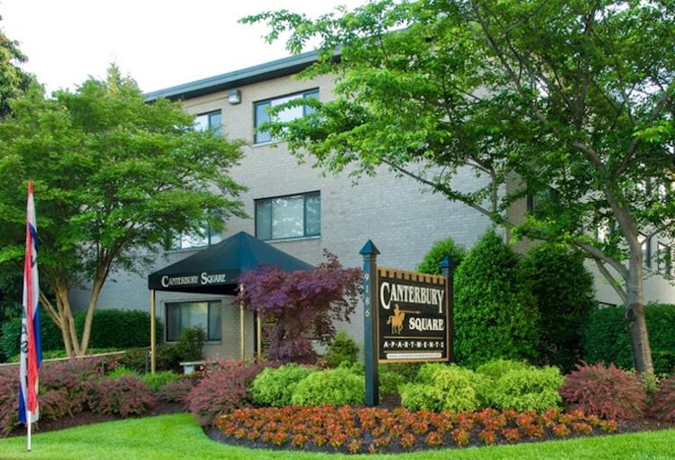 Canterbury Square Apartments Alexandria
