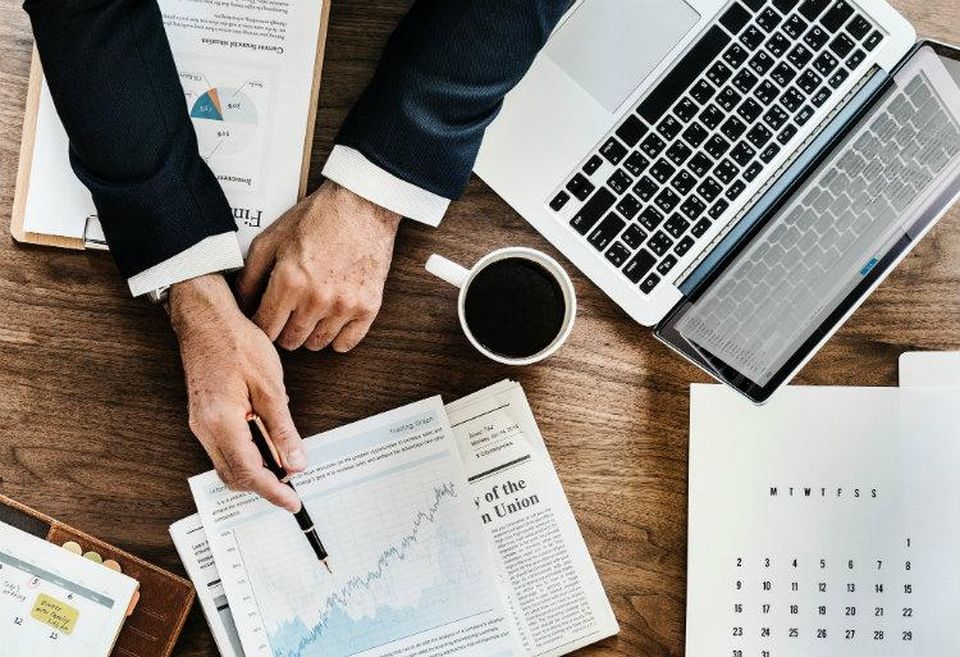 investors, investment, capital, cash, computer, stock, career, workers