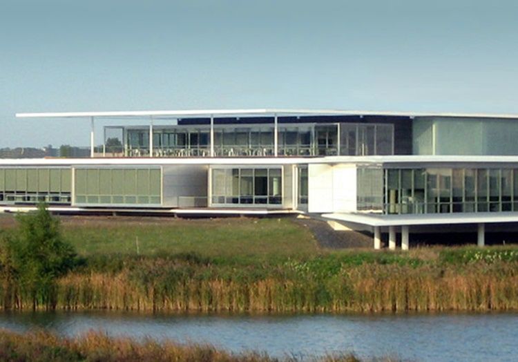 Serta Simmons Bedding HQ