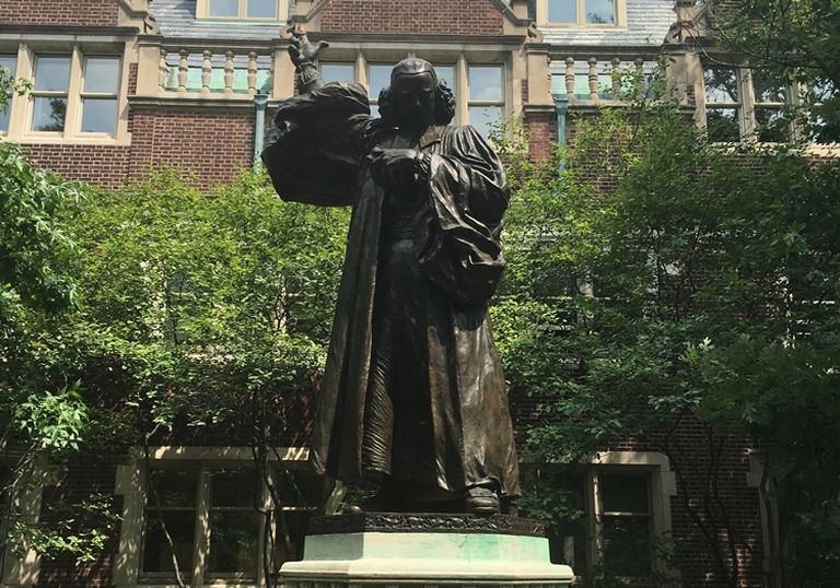 Rev. George Whitefield statue