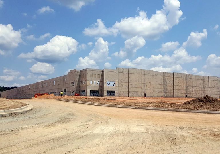 Core5 Logistics Center at Shugart Farms