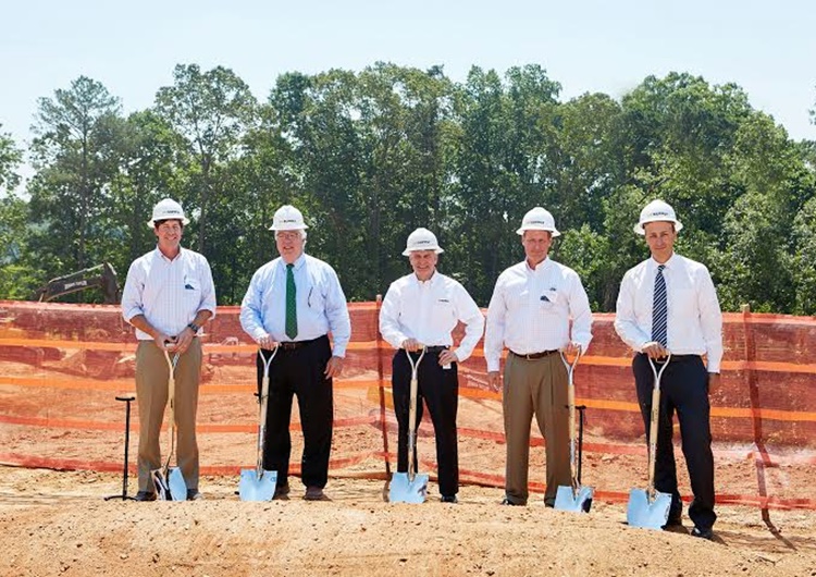Colliers International's Douglas Biggs, Cobb County Board of Commissioners Chairman Tim Lee, HD Supply CEO Joe DeAngelo, Greenstone Properties' De Little and Georgia Department of Economic Development's Tom Croteau HD Supply 