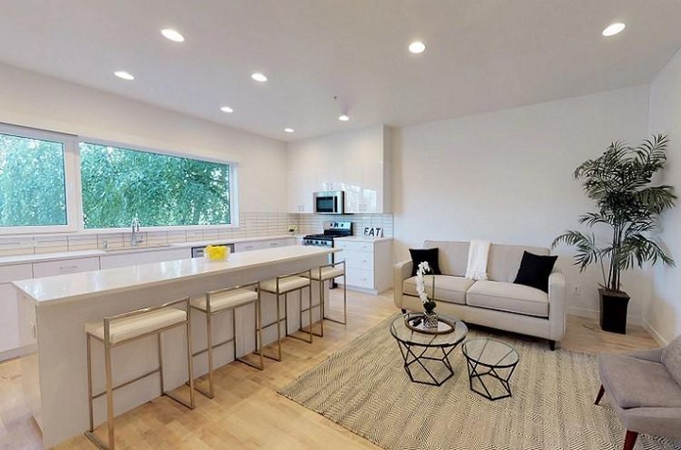 Bungalow, a co-living provider, offers bedrooms in full-furnished homes.