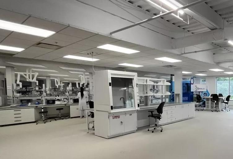 life sciences lab space
