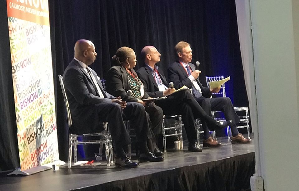 Chicago Housing Authority CEO Eugene Jones, Preservation Of Affordable Housing Vice President Community Partnerships, POAH Communities Felicia Dawson, Belgravia Group CEO Alan Lev and Oxford Capital Group, Oxford Hotels & Resorts President and CEO John Rutledge.