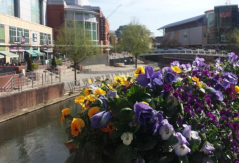 Hammerson retail scheme by river Reading
