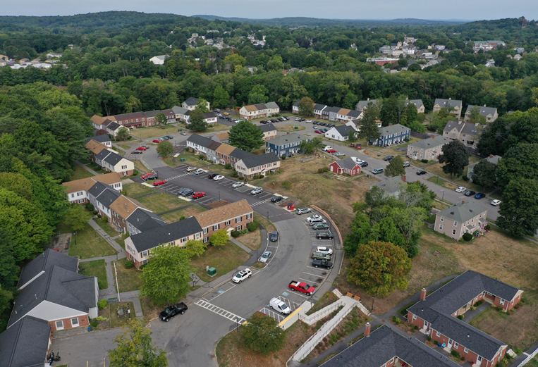 An aerial photo of Agawam Village in Ipswich.