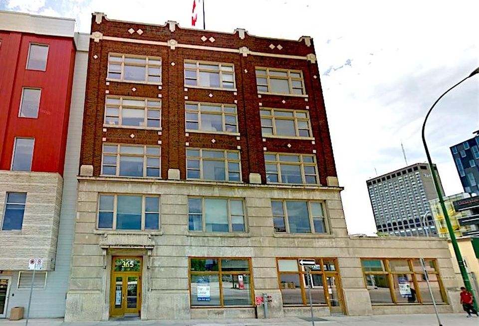 365 Hargrave St in Winnipeg