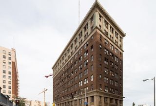 Yet Another Iconic Building In Downtown Poised For Makeover