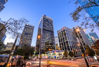 Ottawa OKs Anbang’s $660M Bentall Centre Deal