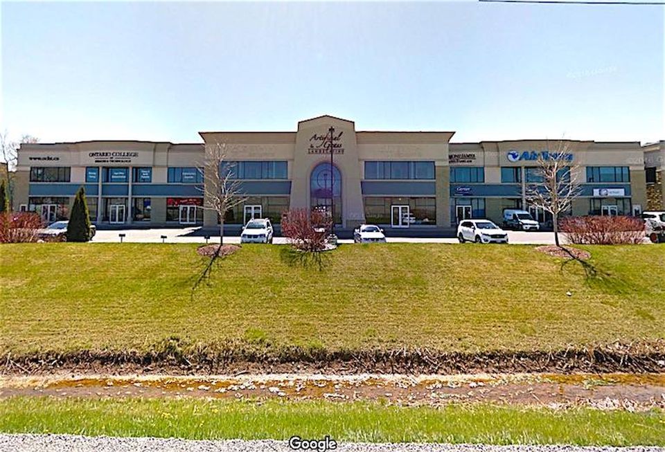 1040 South Service Rd, Stoney Creek