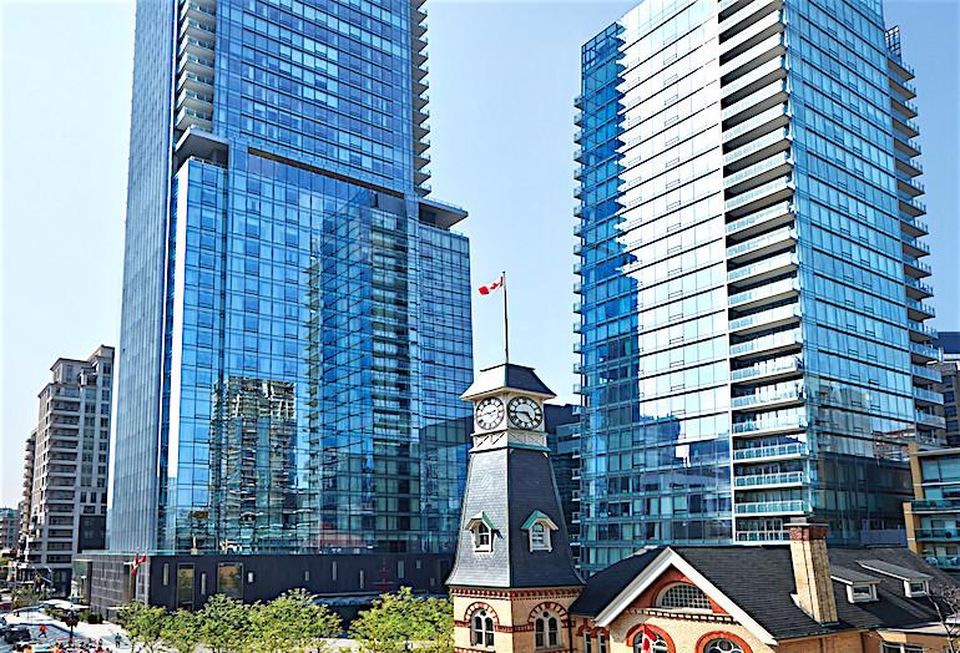 Four Seasons Hotel Toronto
