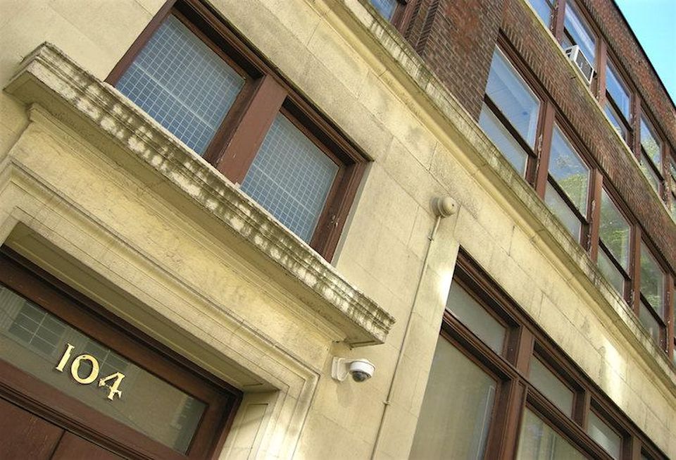 104 Bond St