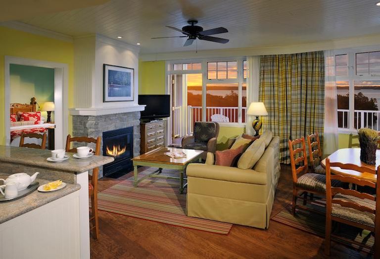 A two-bedroom unit at the JW Marriott Muskoka