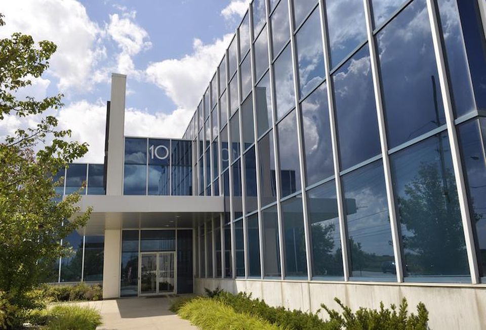 10 Canfield Dr in Markham