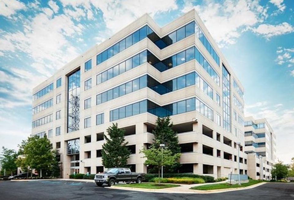 Worldgate Metro Plaza Herndon