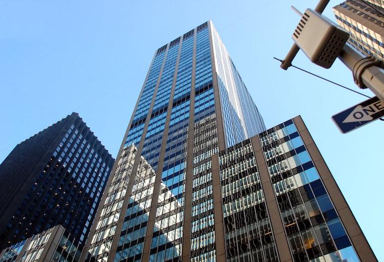 Cushman & Wakefield Fires Peter Hennessy, Former DTZ Tri-State President