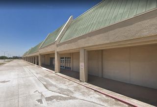 8M SF Of Big-Box Stores Are Being Turned Into Distribution Centers