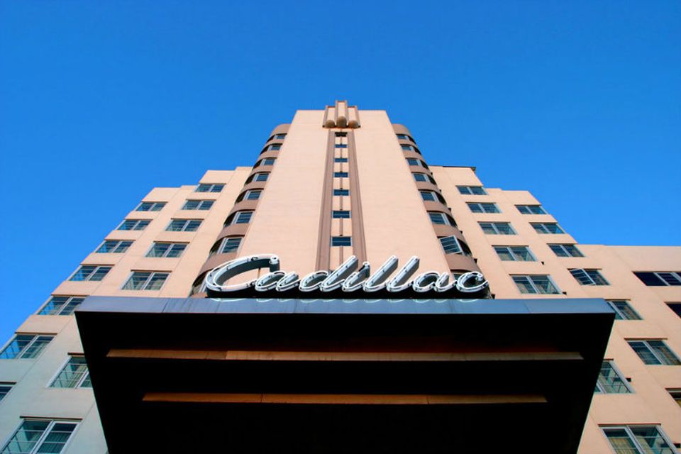 Cadallac hotel, HHM