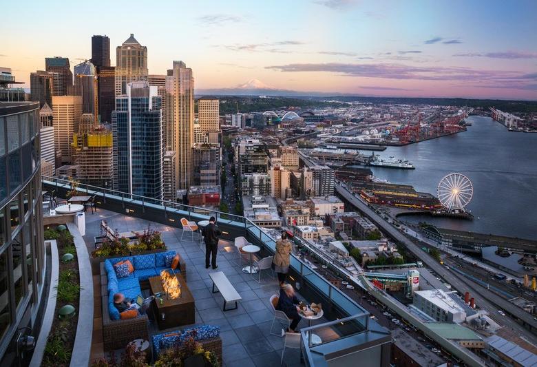 Seattle Tower12