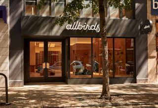 Shoe Seller Allbirds Opens First New Retail Store In Center City Since Pandemic Hit