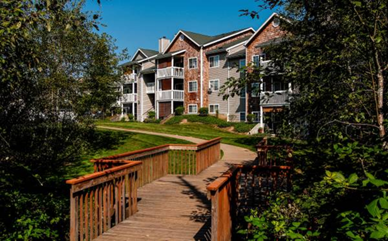 Kennedy Wilson Snaps Up Gresham Apartments For $51M