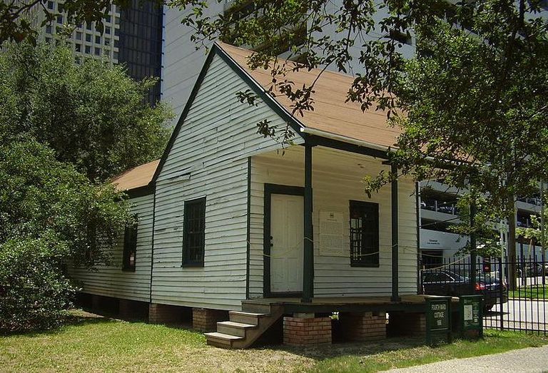 Fourth Ward Cottage 