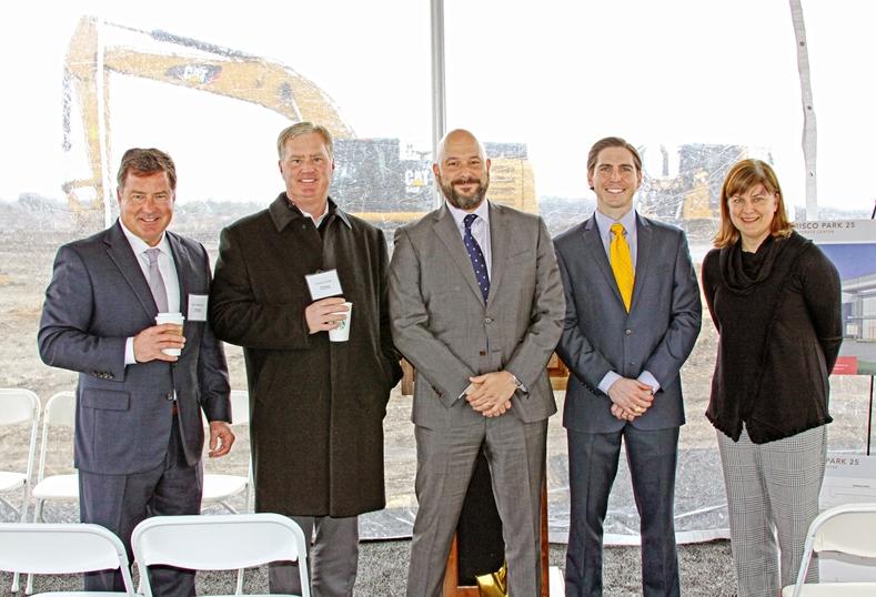 Stream Realty Partners Senior Vice President Bob Hagewood, Stream Realty Partners Managing Director of the Industrial Division, Cannon Green, Cabot Properties Senior Vice President of Investments Damian Bailey, Stream Realty Partners Vice President Steve Riordan and Stream Realty Partners Vice President Elizabeth Young