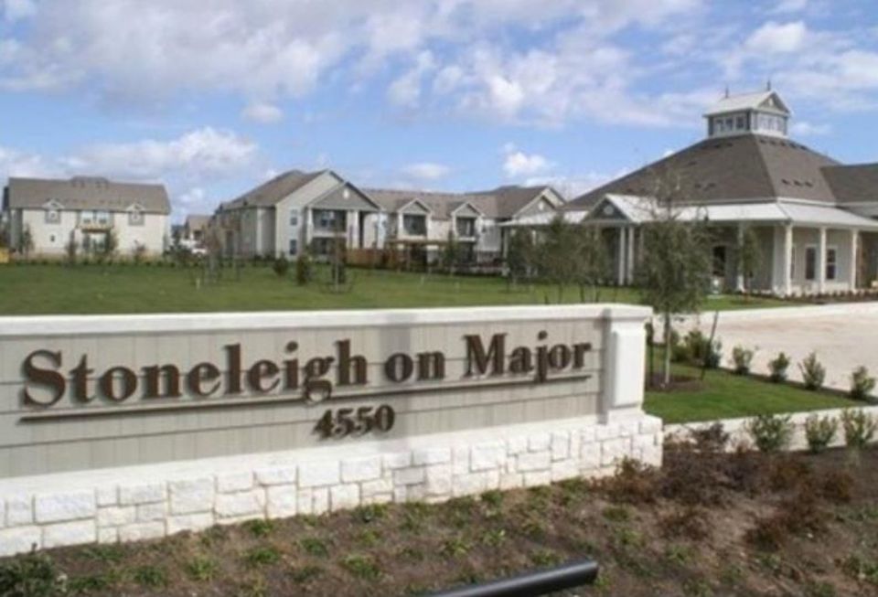 Stoneleigh On Major