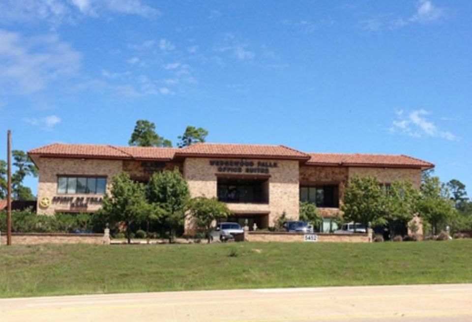 Wedgewood Falls Office Building