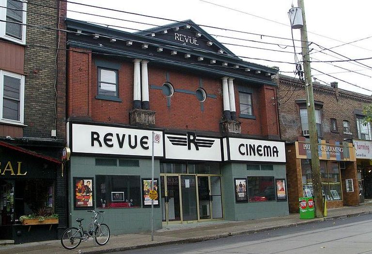 Revue Cinema