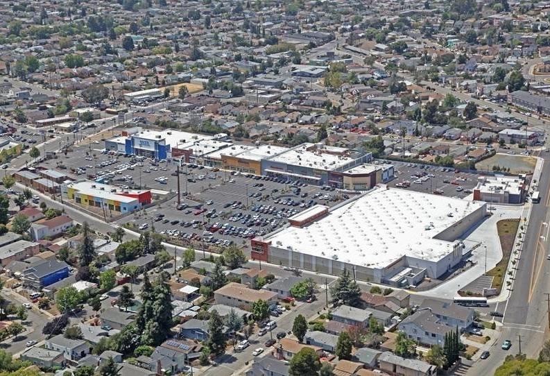 JV Acquires Oakland Retail Center