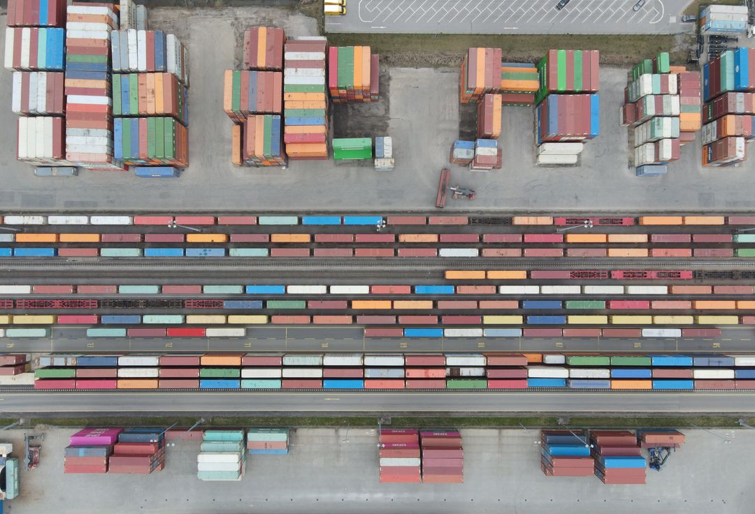 Blackstone Expands UK Logistics Loan to One Billion Pounds Following Surge in Investor Demand