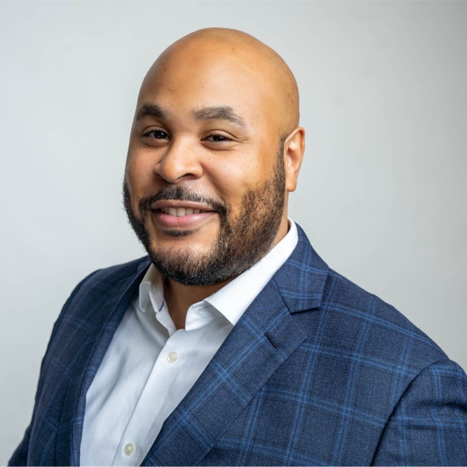 United Bank Welcomes LeVar Crooms as Market President of  Arlington and Alexandria Market