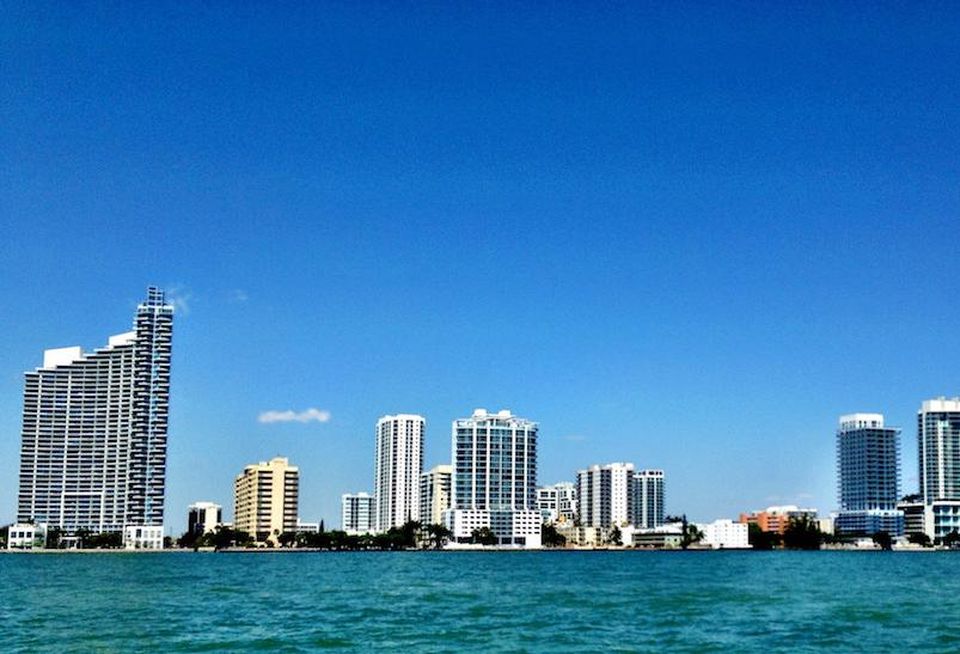 oceanfront condos miami edgewater