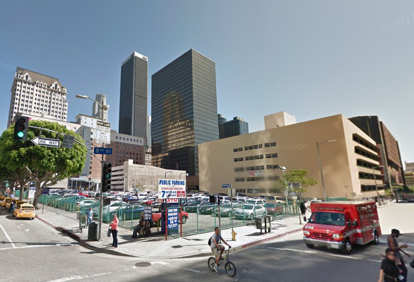 Downtown LA, 8th and Figueroa Streets