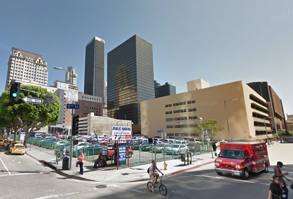 Downtown LA, 8th and Figueroa Streets