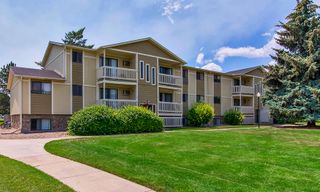 Village Gardens is a low-density asset that sits on 13 acres with a ratio of 1-.85 units per acre, giving the property an open, parklike feel.
