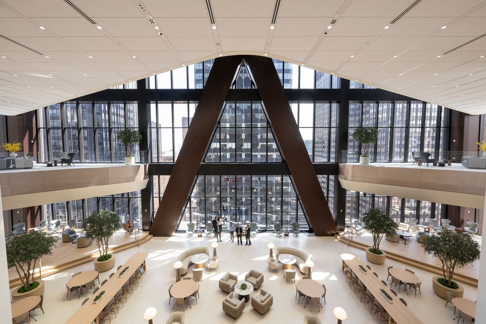 JRM Construction Management’s Build-Out of JPMorgan Chase Global HQ Named ENR New York’s Best Project in the Interior Category