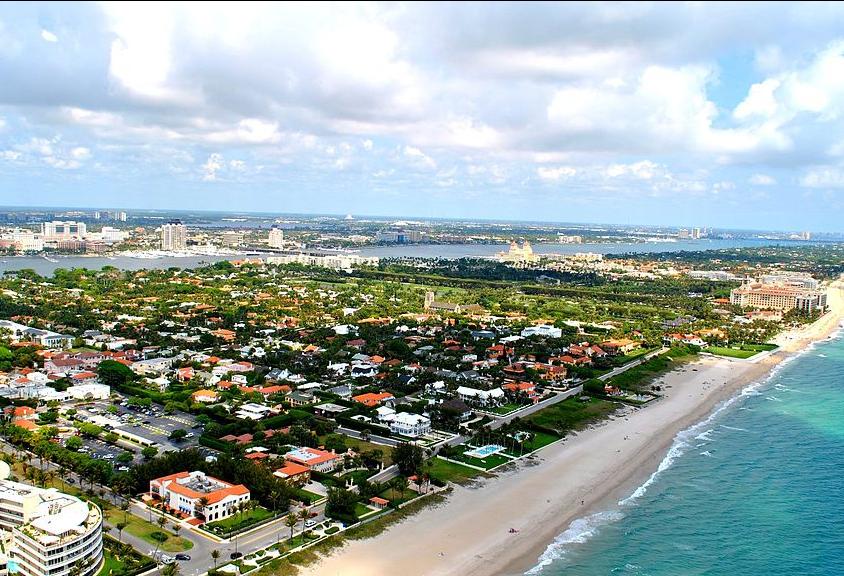 Aerial view of Palm Beach, Florida