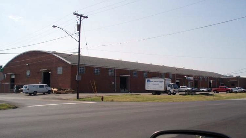 Vacant 100 Oaks-Area Warehouse To Become Office Space