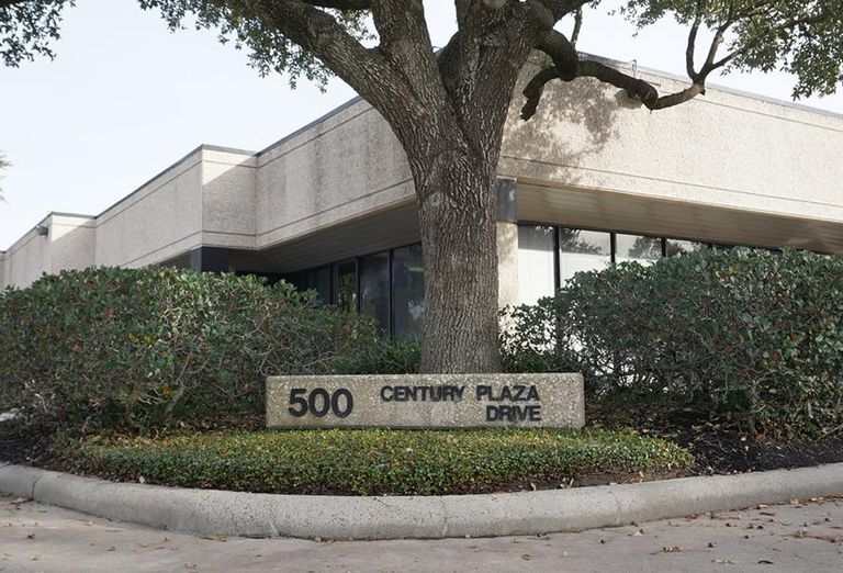 500 Century Plaza