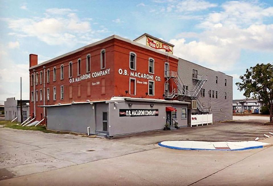 M2G Ventures purchased the OB Macaroni Building at 108 S Freeway in Fort Worth. M2G will breath life back into the 42k SF building.