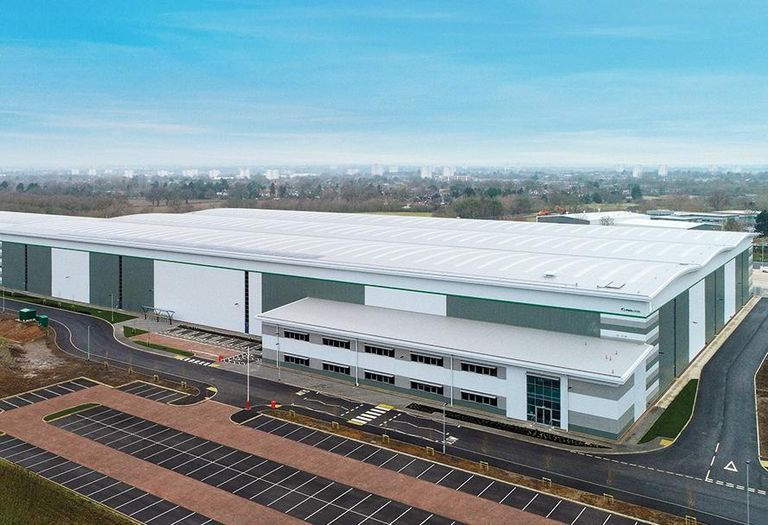 Prologis Park Birmingham Interchange (PPBI) in Solihull to global automotive supplier, International Automotive Components Group (IAC) – a leading global supplier of automotive components and systems. 
