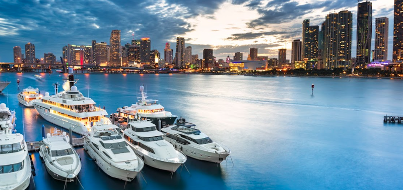 South Florida Women Leading Real Estate Awards Cocktail