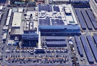 Hackman Capital Partners has reportedly won the bidding war for CBS' iconic Television City headquarters in Los Angeles. Hackman acquired the 25-acre site for $700M, according to the LA Times.