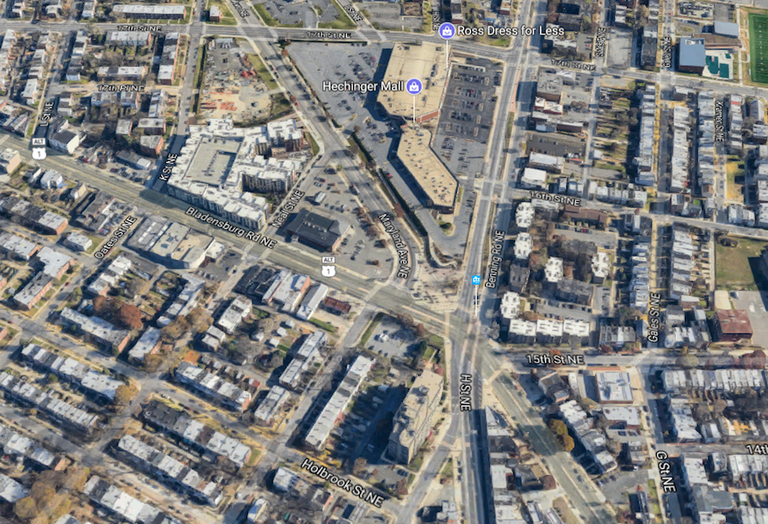 Hechinger Mall aerial